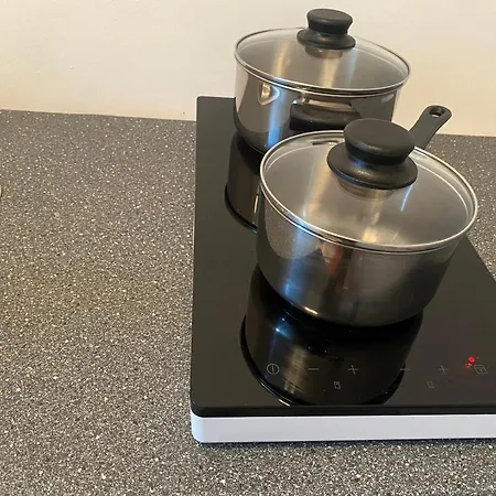 Fly House Брюссель