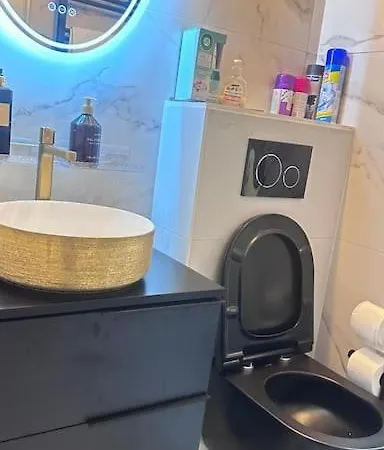Huurcomplex In Apartman *