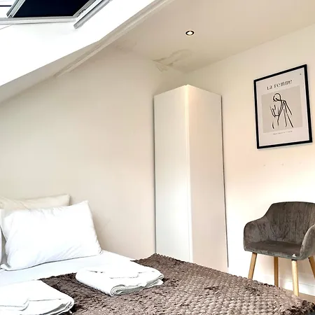 My Haus European Commision Bed & Breakfast