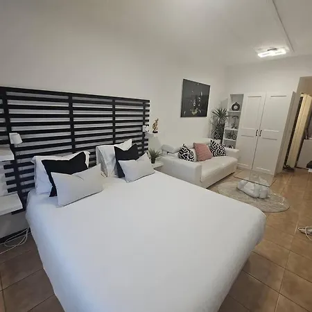 Daire Cosy Concorde Brüksel