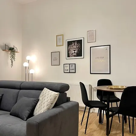 Charming Uccle - 1 Bedroom * ブリュッセル