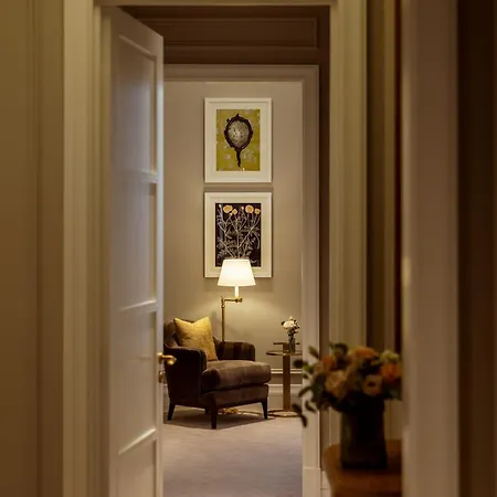 Corinthia Grand Astoria 5*