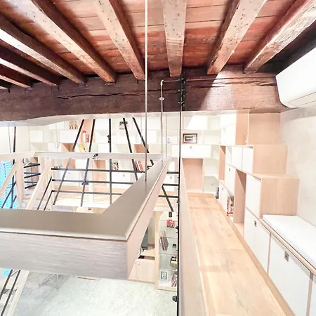 Luxury On Rue Haute Apartament *