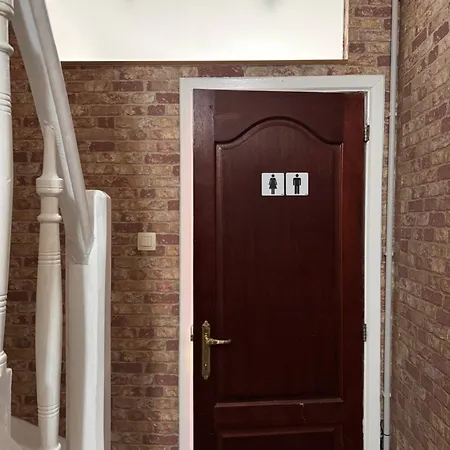 アパート Etterbeek House *