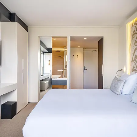 The Hotel 4*