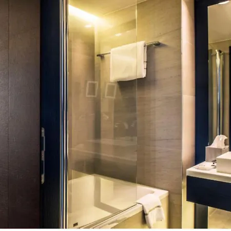Hotel The