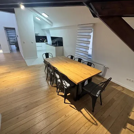 Penthouse 4 *