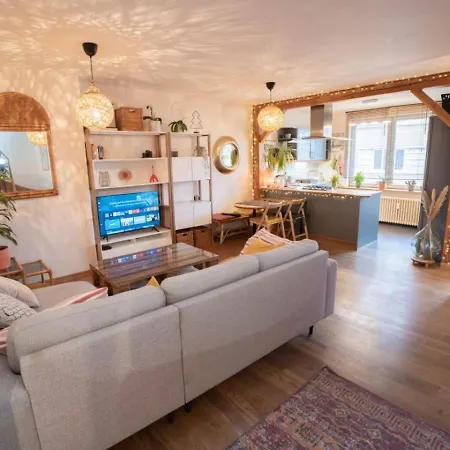 Apartamento 2 Avec Rooftop Suspendu Au Cimetiere D'ixelles *