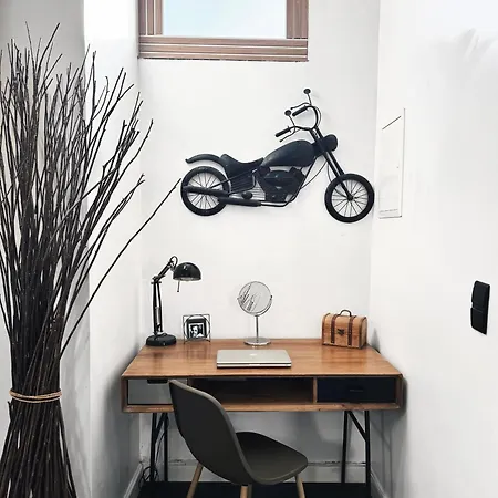 Cosy Ixelles Center 公寓