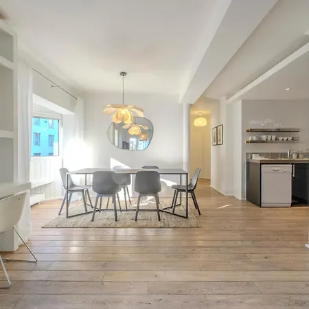 Apartment The Parliament Flats *