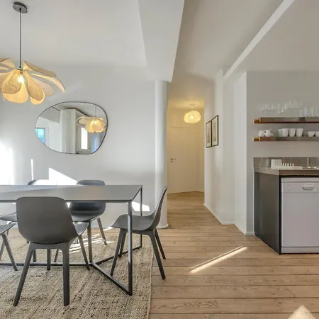 Apartment The Parliament Flats Brussels