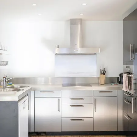 The Parliament Flats Apartment *