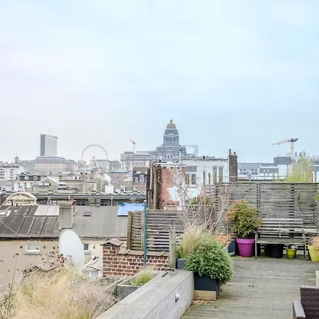 Beautiful Penthouse With Terrace In Brüsszel