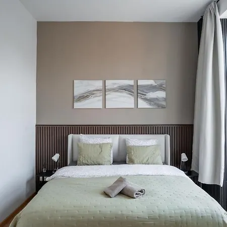 Cozy And Luxurious In Brussels, Laeken * Brussels
