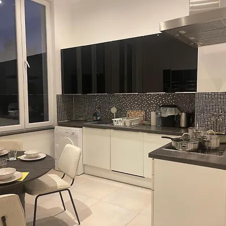 Apartment Cozy And Luxurious In Brussels, Laeken