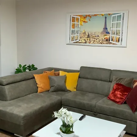 The Stalle Apartman *