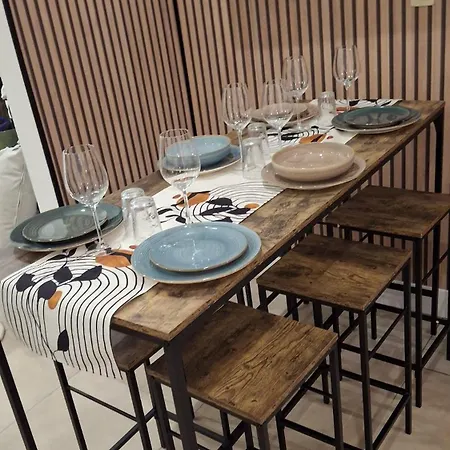 Proche Du Centre De Bruxelles, Atomium,tour&taxi,ing Arena Daire *