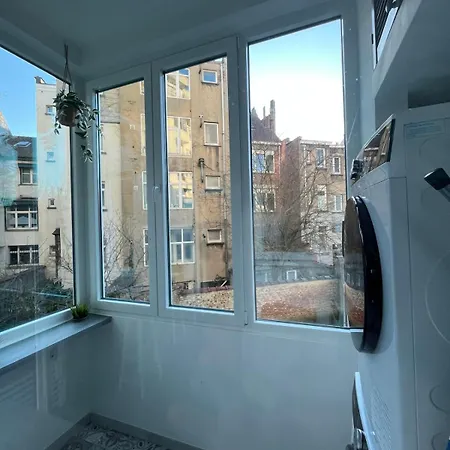 Modern & Cozy - Fast Access Apartamento