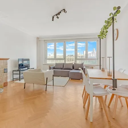 2 Bedroom Midi شقة بروكسل