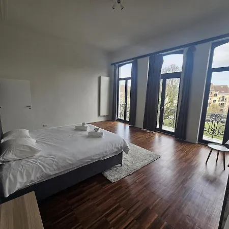 Velvet House * Brüsszel