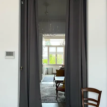 Voltaire 布鲁塞尔