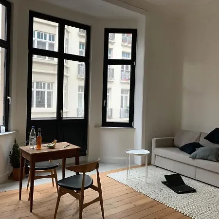 Apartment Charming In The Heart Of Saint-gilles Brussels