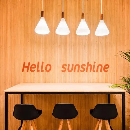 Alma Grand Place Hotel