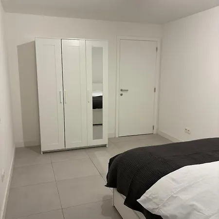 アパート 2 Bedroom Duplex