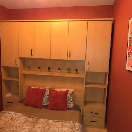 Cosy Jacqmain Брюссель