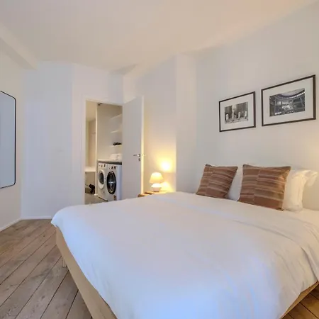 The Parliament Flats Apartment *