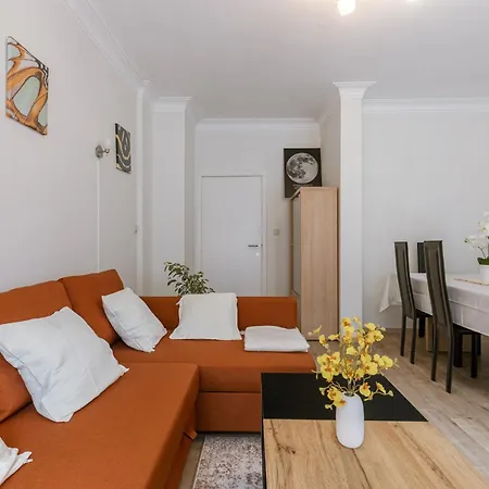 Cozy Atomium Expo 布鲁塞尔