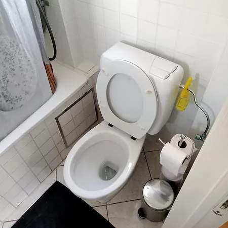 L'essence De Joseph 4* Bruxelles