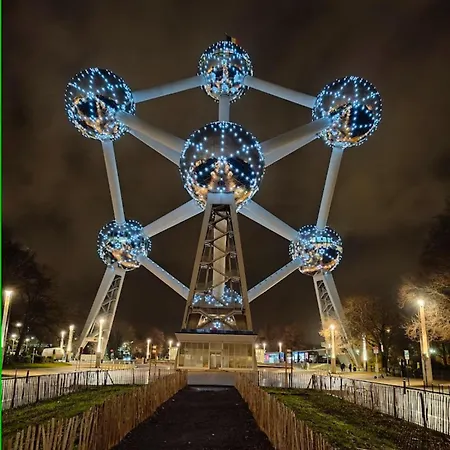 Appartamento Lumineux Avec Balcon Bruxelles
