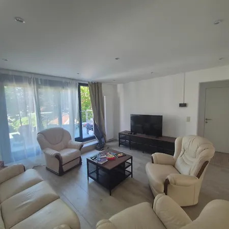 Genius Buyl 2br Terrace Near Center Brüssel