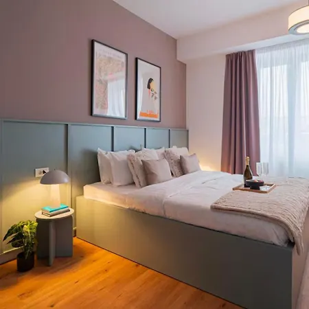 Near Metro, Center Apartment Brussels