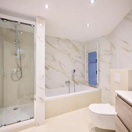 Toison D'or&sauna Appartement *