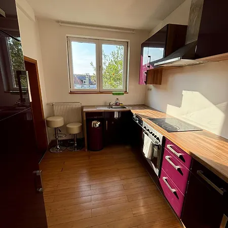 Διαμέρισμα Perfect For Events 1br And Sofa Bed Near Expo 12