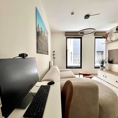 Cozy 2 Min From Grand Place Appartamento Bruxelles