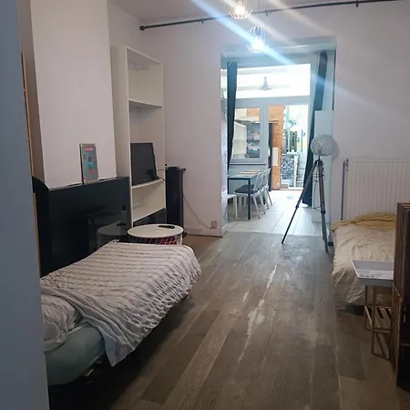 Jardin Ixelles Brussels