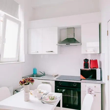 Slow Moments In Apartamento Bruselas