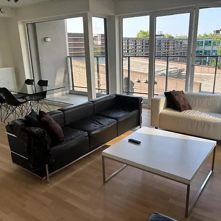 Διαμέρισμα Modern Close To Everything *