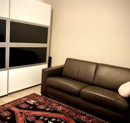Modern 2-bed Urban דירה