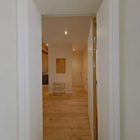 Grand Place Escape Spacious 2br With Charm