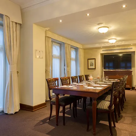 Stanhope By Thon Hotel 5*