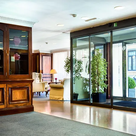 Avenue Louise Trademark Collection By Wyndham Hotel 4*