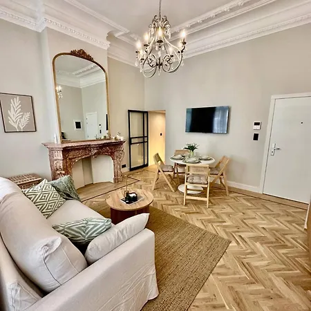 Charm And Comfort Brussel