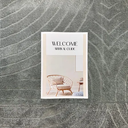 Stylish, Modern & Spacious In 公寓