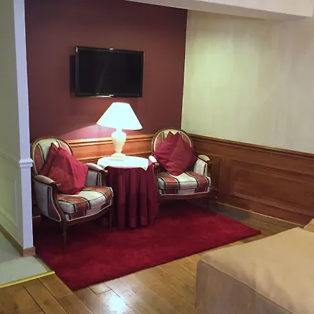 Hotel Le Dixseptieme 4*