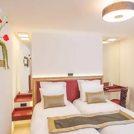 ホテル アゴラ グランプラス ブリュッセル