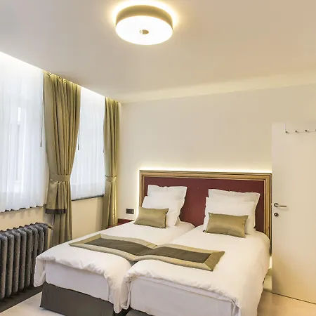 布鲁塞尔大广场市集酒店 布鲁塞尔